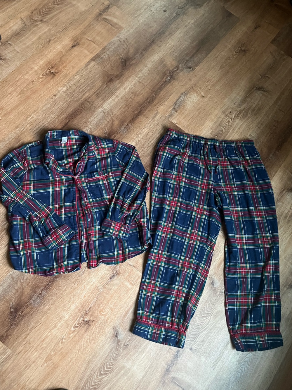 Liz Claiborne XL Plaid Pajama Set Tartan Button Up & Pants Cozy Holiday PJs